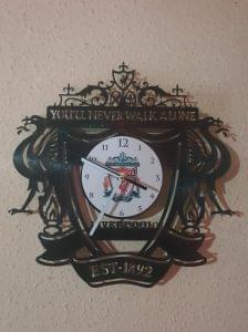 Liverpool Vinyl Uhr photo review